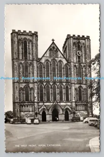 R810721 Kathedrale von Ripon. Die Westfront. J. Salmon. Sevenoaks. Eng. RP. PM. Ilfo