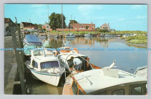 R810739 Blakeney. Der Kai. J. Salmon. Sevenoaks