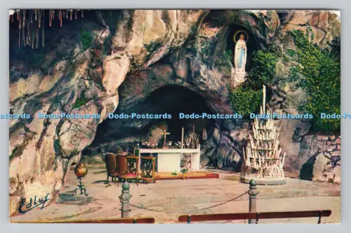 R810779 Lourdes. P. Doucet. 1967