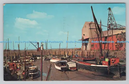 R810844 Whitstable Harbour. C. G. Williams. Maidstone. Plastichrome von Colourpic
