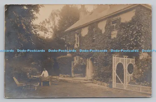 R807071 Blick nach Haus und Garten