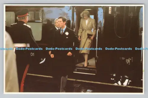 R808828 Aussteigen aus dem Royal Train. Prescott Tonabnehmer. Allscott. Telford. Salo