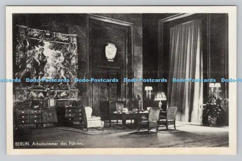 R810942 Berlin. Arbeitszimmer des Fuhrers