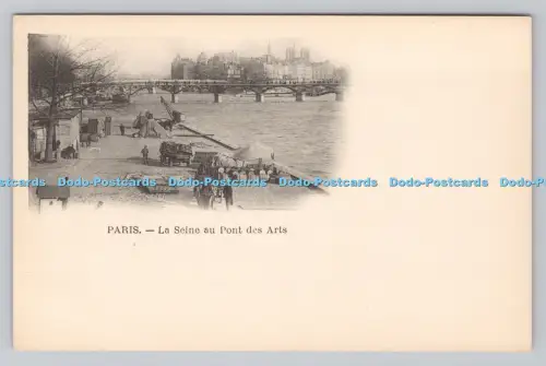 R810954 Paris. La seine au Pont des Arts