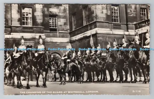 R805591 London. Die Wachablösung in Whitehall. A. V. Fry. RP. PM. Könige