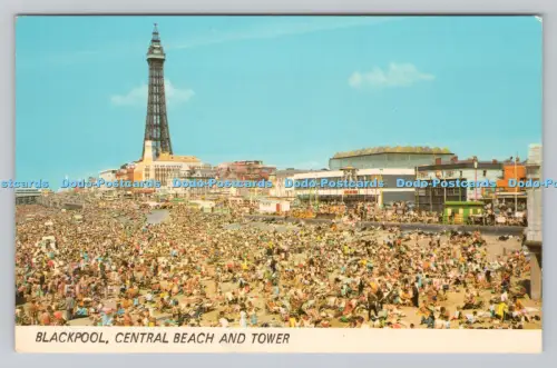 R810977 Blackpool. Zentraler Strand und Turm. Eine Saphirkarte