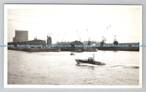 R805635 Boot von Georg Browsing