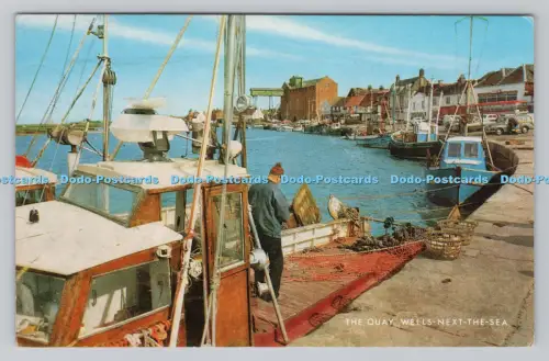 R811005 Wells Next the Sea. Der Kai. J. Salmon. Sevenoaks. PM. Norwich. Norfolk