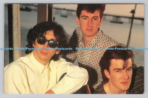 R811109 The Bluebells. Weetabix. Top Trax