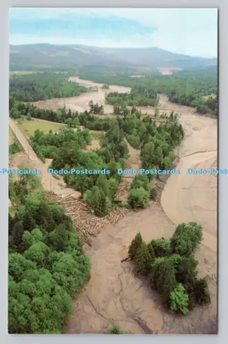 R811148 Mount St. Helens. Brücke auf dem Toutle River. Coral Lee. Mike Roberts. D