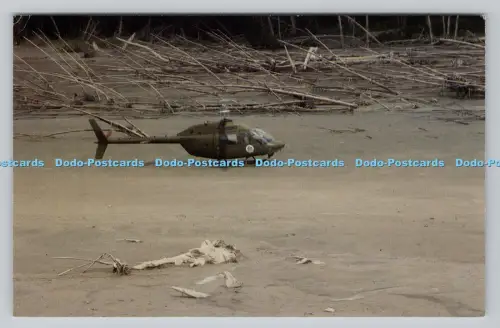 R811151 Mount St. Helens. Rettungshubschrauber der Nationalgarde. Coral Lee. Mike Robe