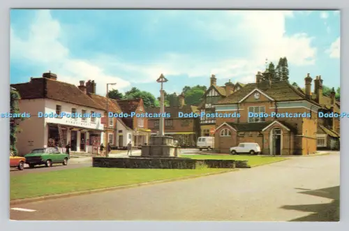 R811162 Haslemere. Fotopräzision. Colourmaster International