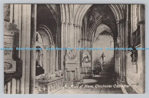 R809131 Chichester Cathedral. N. Schiffsschiff. Valentine Serie