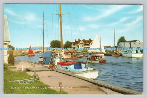 R807513 Norfolk Broads. Potter Heigham Bridge. J. Salmon. Sevenoaks. PM. Tolles Y