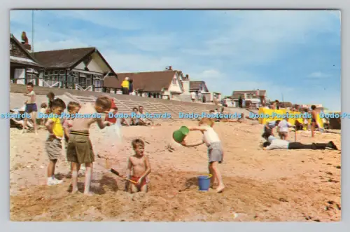 R809263 Jaywick. Der Strand. Postkarte