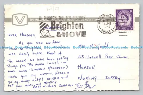 R811368 Rough Sea at Brighton. Valentinstag. 1967