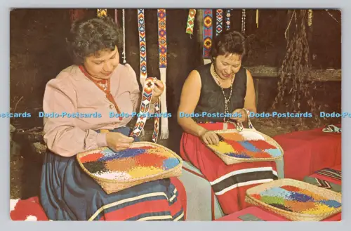 R811411 Cherokee. North Carolina. Oconuftee Indian Village. Cherokee Historica