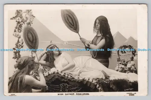 R807737 Miss Gaynor Rowlands. Schnelle