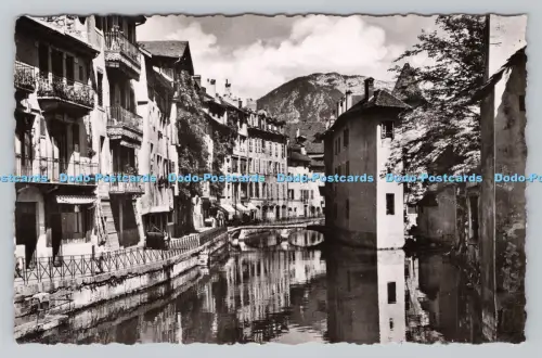R808121 Annecy. Vieux Canaux. Gil