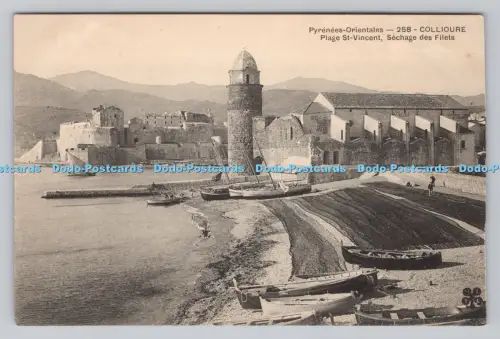 R809965 Pyrenäen Orientales. Collioure. Plage St. Vincent