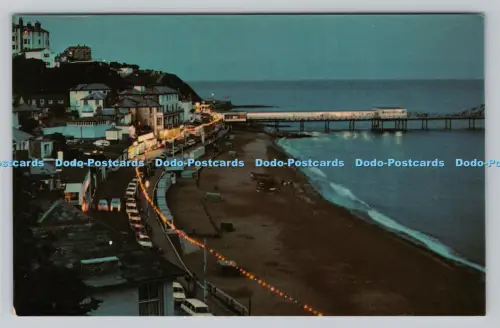 R810181 I.W. Ventnor. Esplanade und Pier bei Nacht. W. J. Nigh. Jarrold