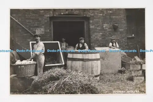 C032356 Pottery Packers Wm J B Blake Longton British Made