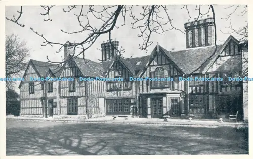 R029571 Alte Postkarte Großes Haus