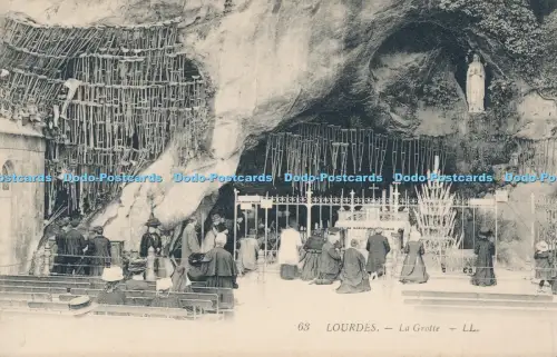 R030249 Lourdes La Grotte LL No 63