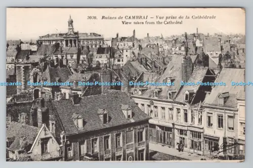 R800979 Ansicht der Ruinen von Cambrai von der Kathedrale