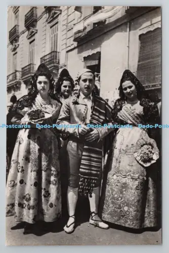 R800995 Valencia Typische Kostüme J D P
