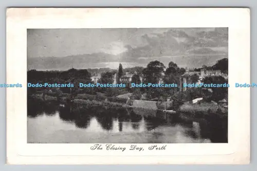 R801264 Perth The Closing Day Davidson Silver Tone Series