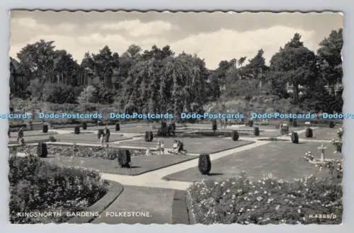 R801347 Folkestone Kingsnorth Gardens Valentine Silveresque PM Folkestone Kent 1