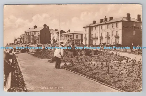 R801389 Walton on Naze Marine Gardens 1923