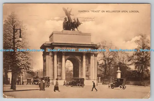 R814249 London Quadriga Peace on Wellington Arch