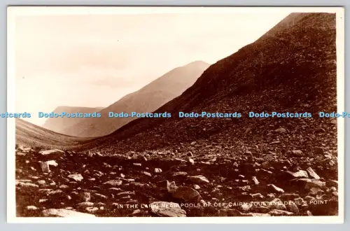 R814948 Im Larig in der Nähe der Pools von Dee Cairn Toul und Devil Point Ness Serie RP