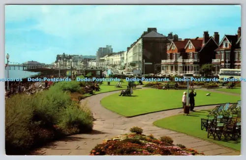 R815094 Eastbourne Redoubt Gardens 1973