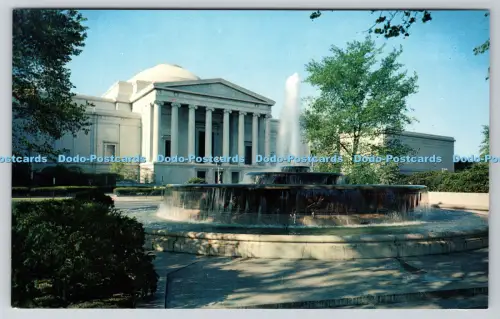 R815472 The Andrew W Mellon Memorial Fountain With the National Gallery of Art P