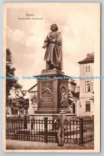 R815810 Bonn Beethoven Denkmal