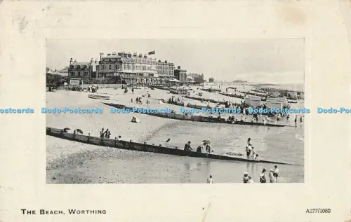 R031181 The Beach Worthing The Arcadia 1912