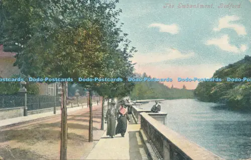 R031216 The Embankment Bedford W T Baker 1904