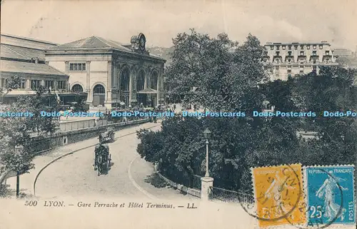 R031753 Lyon Gare Perrache et Hotel Terminus Levy Fils No 500 1921