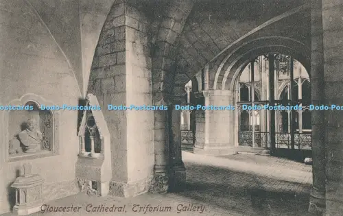R025800 Gloucester Cathedral Triforium Gallery Frith No 28990