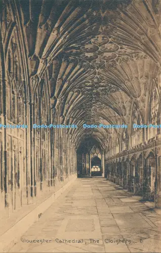 R027427 Gloucester Cathedral The Cloisters