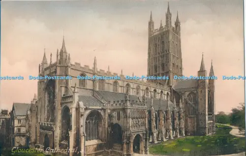 R027429 Gloucester Cathedral Frith No 32087