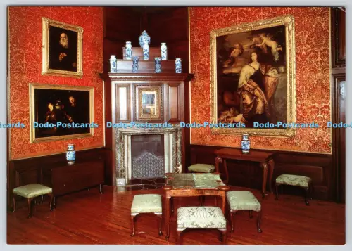 L347236 London Hampton Court Palace King George II Private Chamber H M The Queen