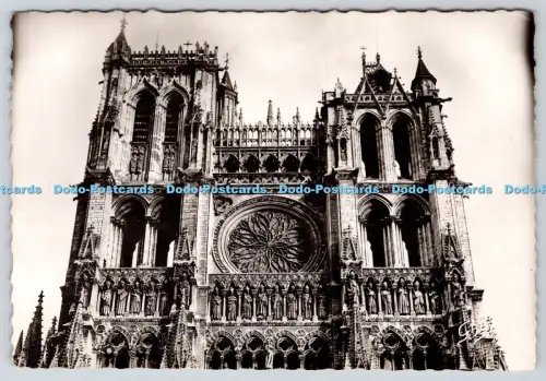 L348543 Amiens Somme Les Tours de la Cathedrale Gaby G Artaud