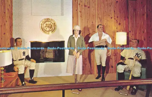 R036340 American Heritage Wax Museum. Scottsdale. Arizona