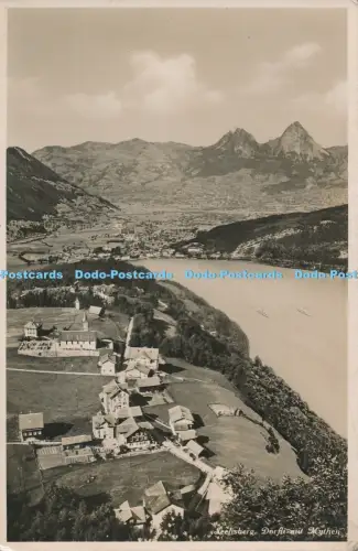 R037907 Seelisberg Dorfli mit Mythen Goetz B Hopkins