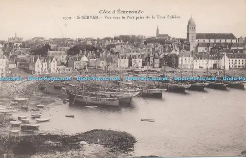 R038338 Cote d Emeraude St Servan Vue vers le Port Prise de la Tour Solidor Laur