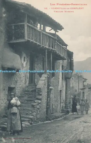 R038597 Les Pyrenees Corneilla de Conflent Vieilles Maisons B Hopkins